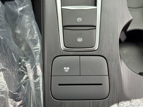 Used 2024 Ford Escape ST-Line Select image 30