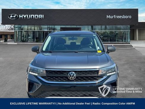 Used 2023 Volkswagen Taos S FWD image 2