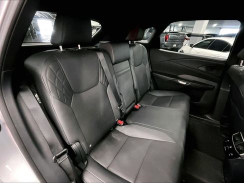 Used 2026 Lexus RX 350 Premium w/ Accessory Package (2T) FWD image 21