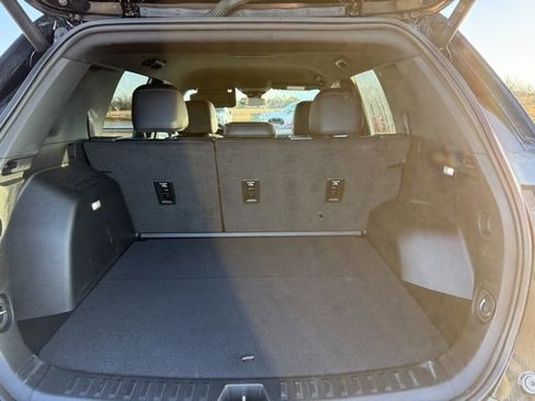 Used 2026 Chevrolet Equinox RS w/ Convenience Package III image 11