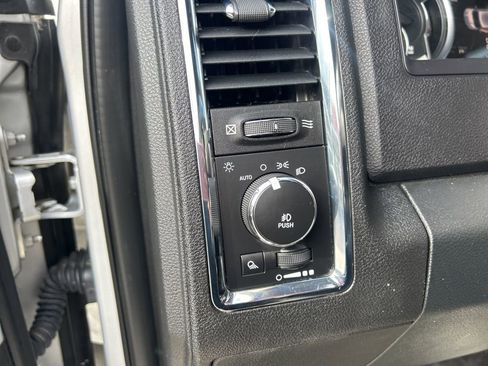 Used 2016 RAM 2500 Laramie image 16