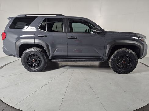 New 2026 Toyota 4Runner 4WD image 5