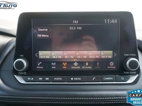 Used 2024 Nissan Rogue SV AWD/4WD image 31