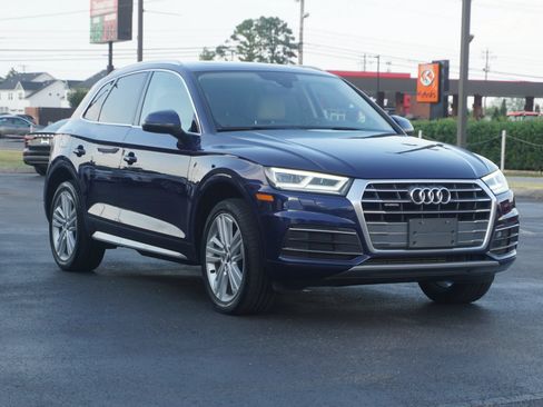 Used 2018 Audi Q5 2.0T Premium Plus AWD/4WD image 3