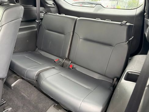 Used 2024 Mitsubishi Outlander SE FWD image 9
