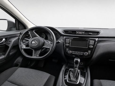Used 2022 Nissan Rogue Sport SV FWD image 11