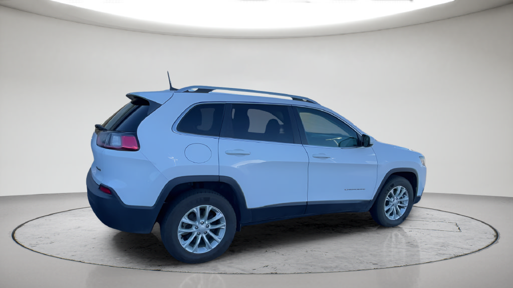 Used 2019 Jeep Cherokee Latitude w/ Popular Appearance Group AWD/4WD image 6