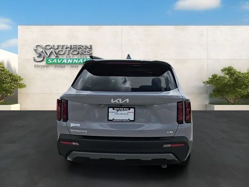 Used 2023 Kia Sorento X-Line EX AWD/4WD image 32