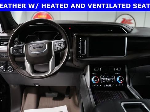 Used 2021 GMC Yukon XL Denali w/ Denali Premium Package AWD/4WD image 2
