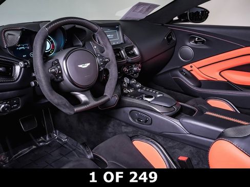 Used 2023 Aston Martin V12 Vantage Roadster image 26