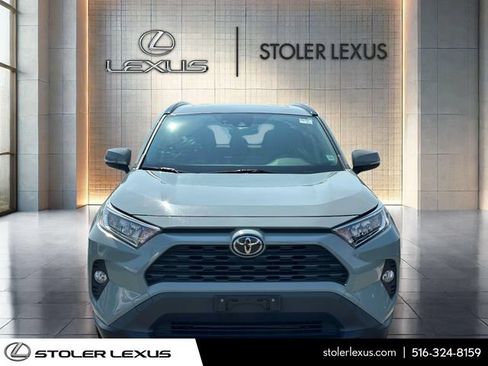 Used 2019 Toyota RAV4 XLE w/ Convenience Package AWD/4WD image 8