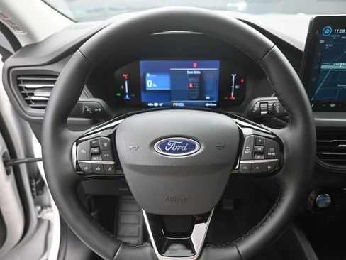 New 2025 Ford Escape SE image 7