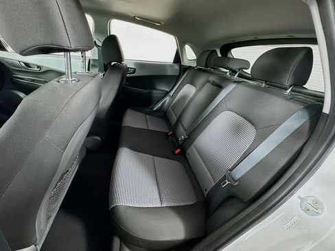 Used 2018 Hyundai Kona SEL w/ SEL Tech Package 02 image 18