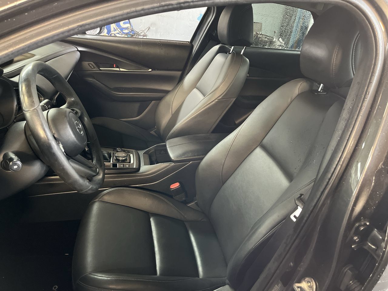 Used 2023 MAZDA CX-30 AWD 2.5 S w/ Select Package image 4