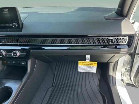 New 2025 Honda Civic Sport image 17