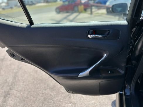 Used 2009 Lexus IS 250 image 21
