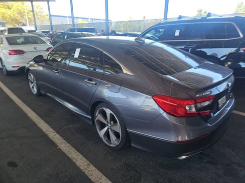 Used 2020 Honda Accord Touring image 8