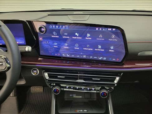 New 2026 Chevrolet Traverse RS w/ LPO, Floor Liner Package image 42