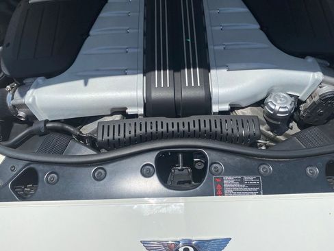 Used 2014 Bentley Continental Mulliner image 18