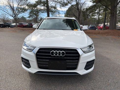 Used 2017 Audi Q3 2.0T Premium image 3