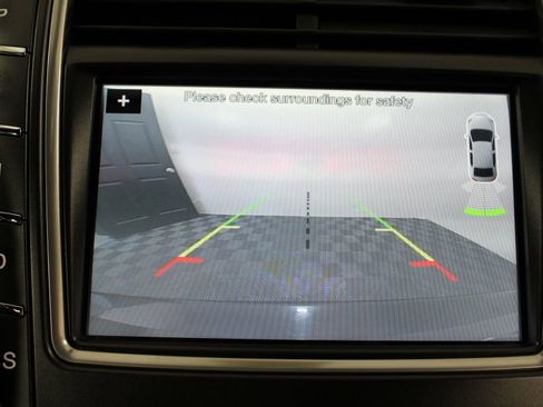 Used 2016 Lincoln MKX Select w/ Select Plus Package AWD/4WD image 28
