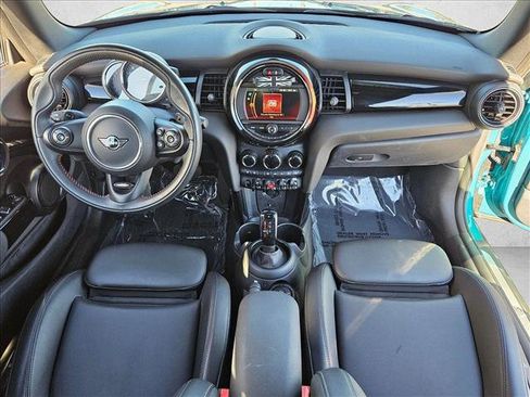 Used 2020 MINI Cooper S image 16