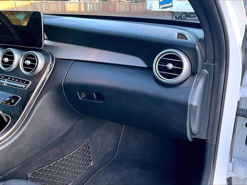 Used 2021 Mercedes-Benz C 300 Sedan image 19