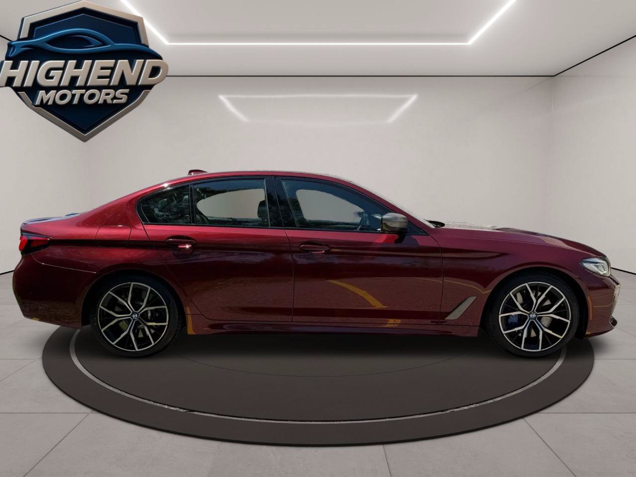 Used 2022 BMW M550i xDrive AWD/4WD image 7