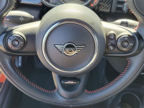 Used 2021 MINI Cooper S image 17