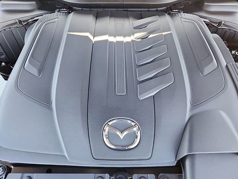 Used 2025 MAZDA CX-70 3.3 Turbo S w/ Premium Package image 19