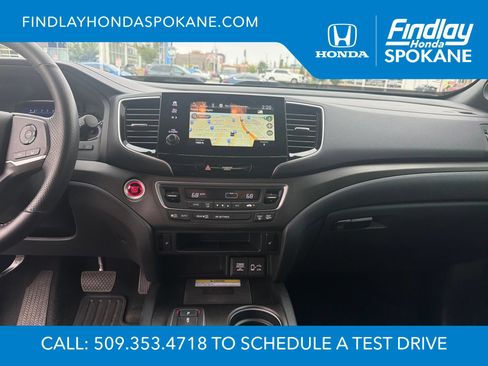 Used 2023 Honda Passport TrailSport image 16