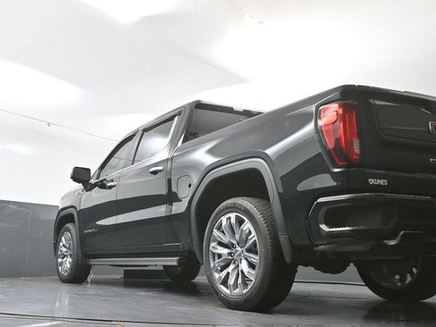 Used 2023 GMC Sierra 1500 Denali w/ Denali Reserve Package AWD/4WD image 58