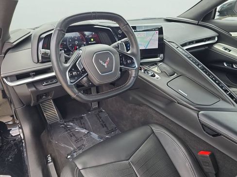 Used 2025 Chevrolet Corvette Stingray Premium Conv w/ 3LT RWD image 9
