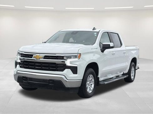 Used 2023 Chevrolet Silverado 1500 LT w/ Protection Package AWD/4WD image 1