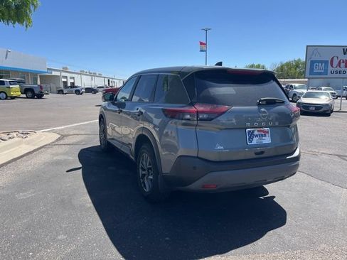 Used 2023 Nissan Rogue S FWD image 6