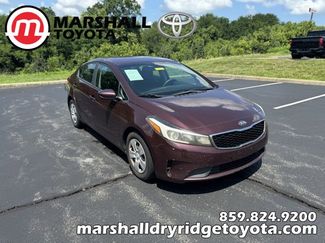 Used 2017 Kia Forte LX image 1