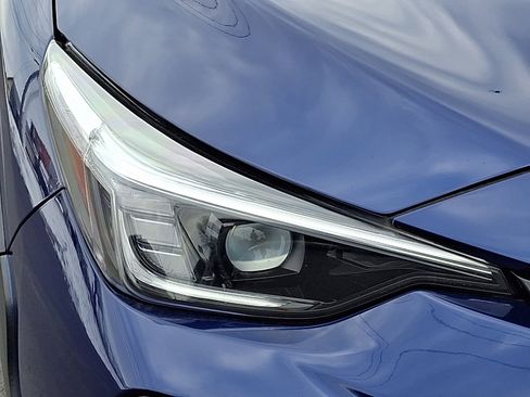 Used 2024 Subaru Crosstrek 2.5i Sport w/ Crosstrek Mirror Package image 9