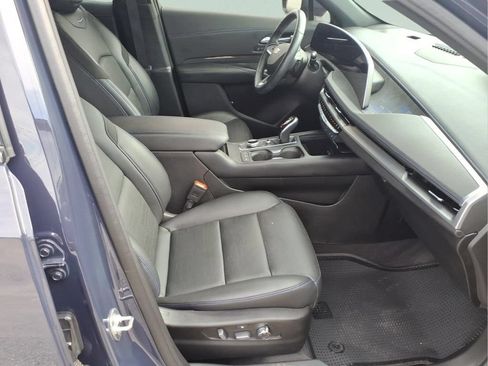 Used 2024 Cadillac XT4 Sport AWD/4WD image 13