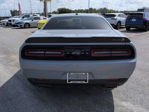 Used 2021 Dodge Challenger R/T Scat Pack RWD image 5