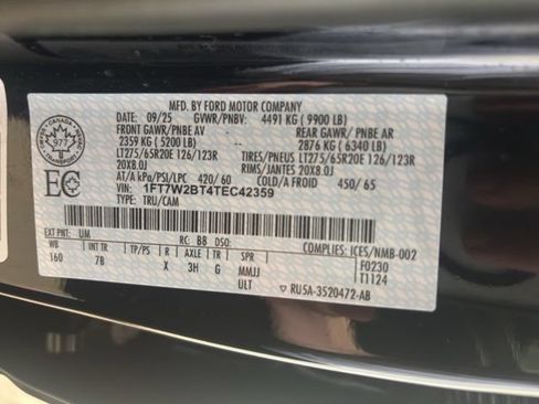 Used 2026 Ford F250 Platinum AWD/4WD image 37