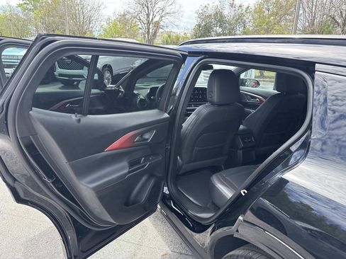 Used 2024 Chevrolet Equinox EV RS image 13