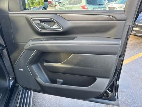 Used 2023 GMC Yukon XL AT4 w/ AT4 Premium Package AWD/4WD image 29