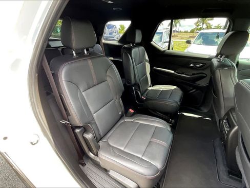 Certified 2023 Chevrolet Traverse RS FWD image 26