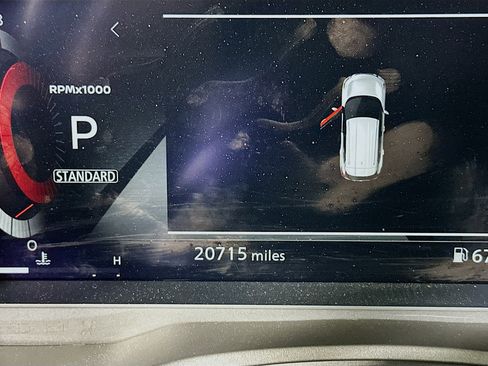 Used 2024 Nissan Rogue SL w/ SL Premium Package FWD image 19