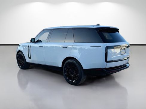 New 2026 Land Rover Range Rover Long Wheelbase SE AWD/4WD image 3