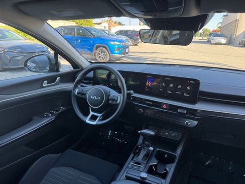Used 2025 Kia K5 LXS image 34