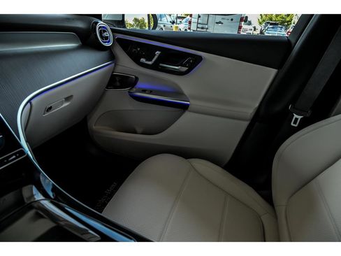 New 2026 Mercedes-Benz GLC 350e 4MATIC image 21