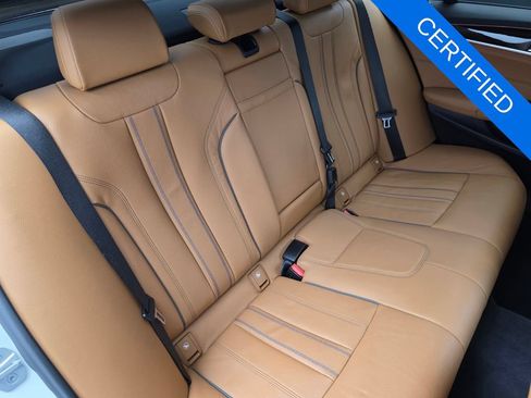 Used 2023 BMW 540i w/ M Sport Package RWD image 27