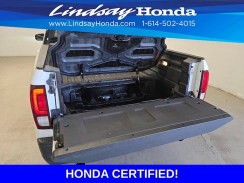 Certified 2023 Honda Ridgeline Sport image 9