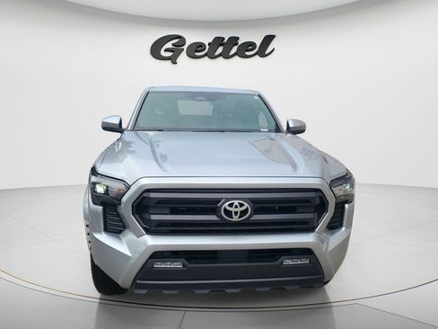 Used 2024 Toyota Tacoma SR5 RWD image 2